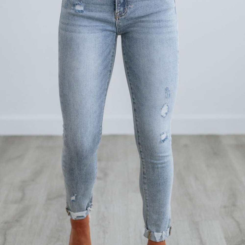 EUC Jenna Risen Jeans